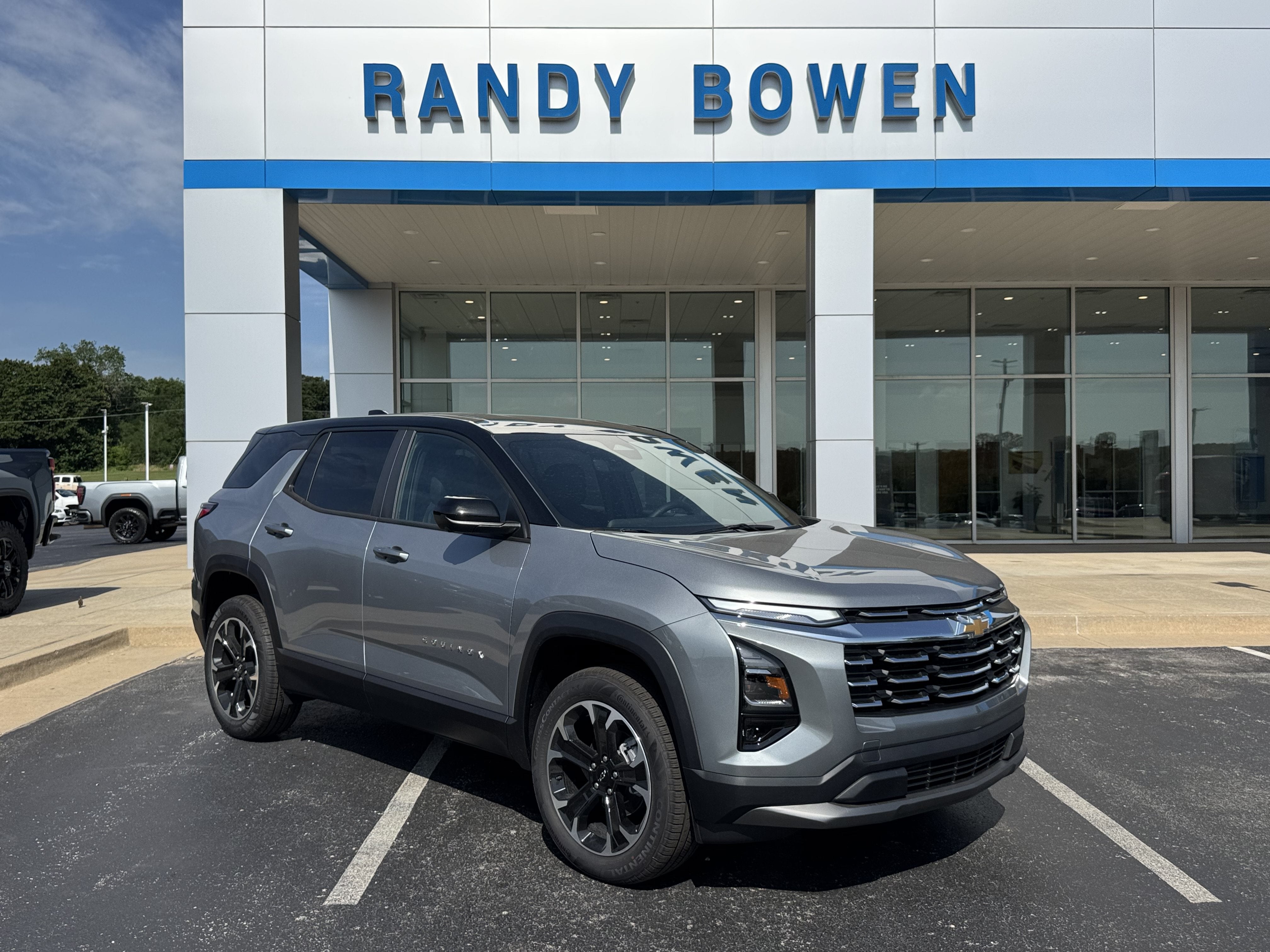 2027 Chevrolet Equinox FWD LT in Sterling Gray Metallic — front three-quarter view