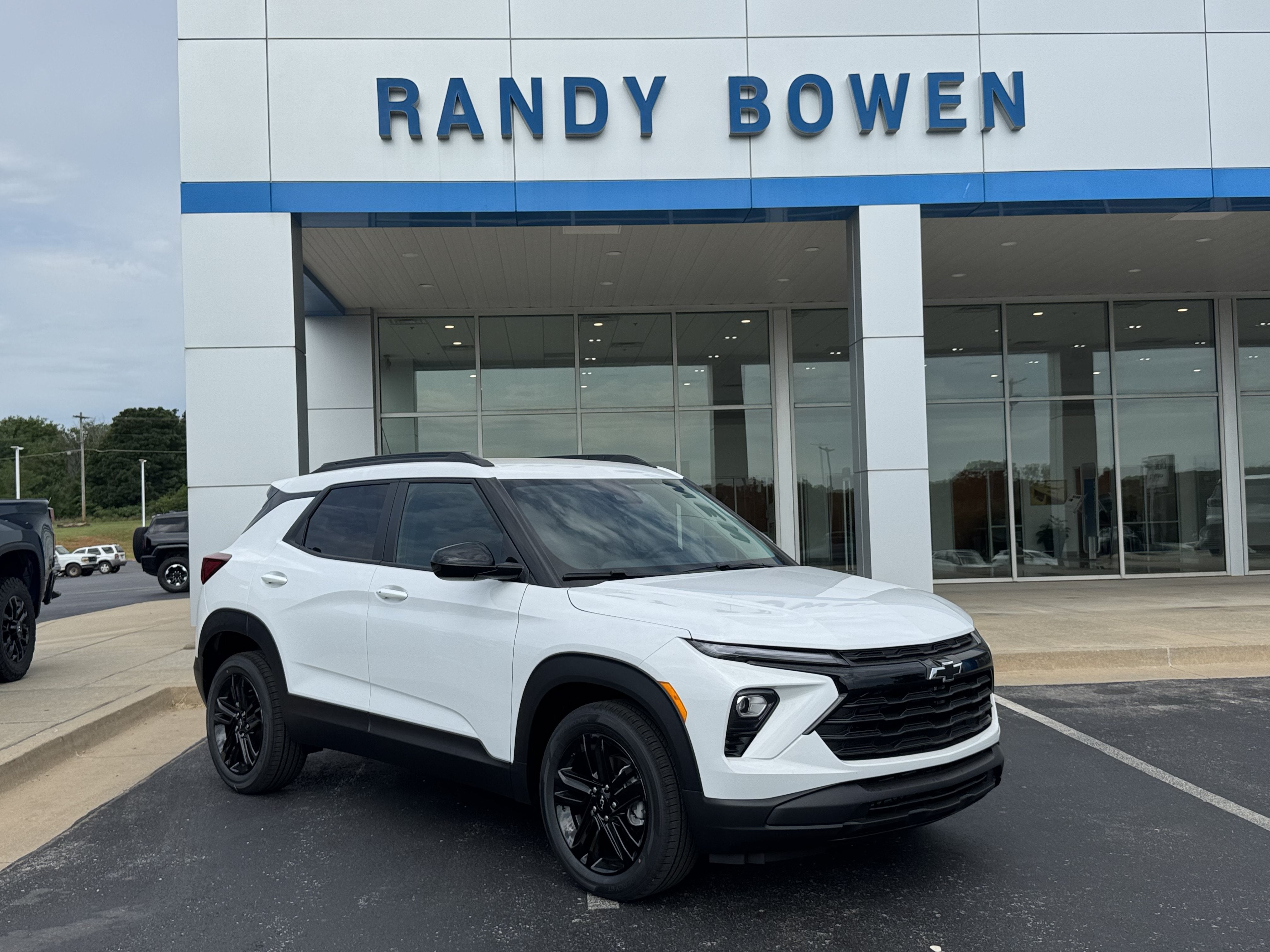 2026 Chevrolet Trailblazer LT in Summit White — front three-quarter view